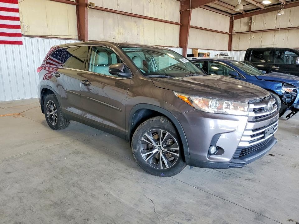 2019 TOYOTA HIGHLANDER LE PLUS 4