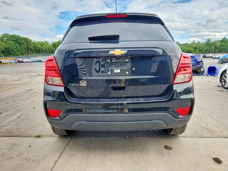 2018 CHEVROLET TRAX LS 6