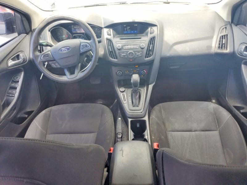 2017 FORD FOCUS SE 8