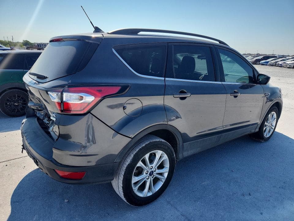 2018 FORD ESCAPE SEL 3