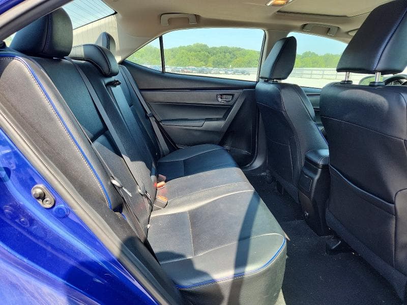 2017 TOYOTA COROLLA XSE 10