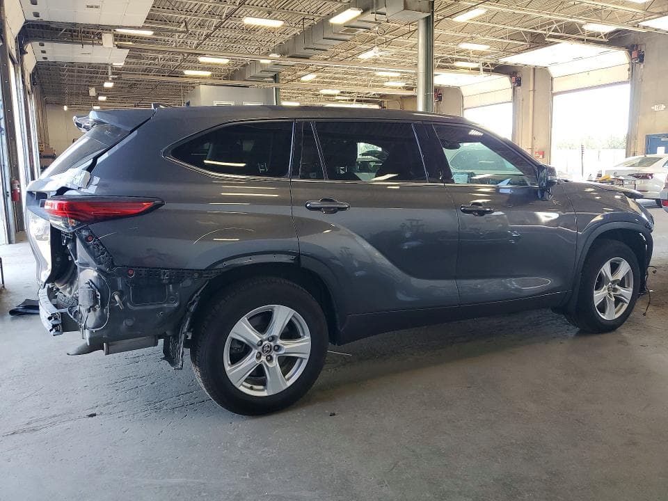 2020 TOYOTA HIGHLANDER LE 3