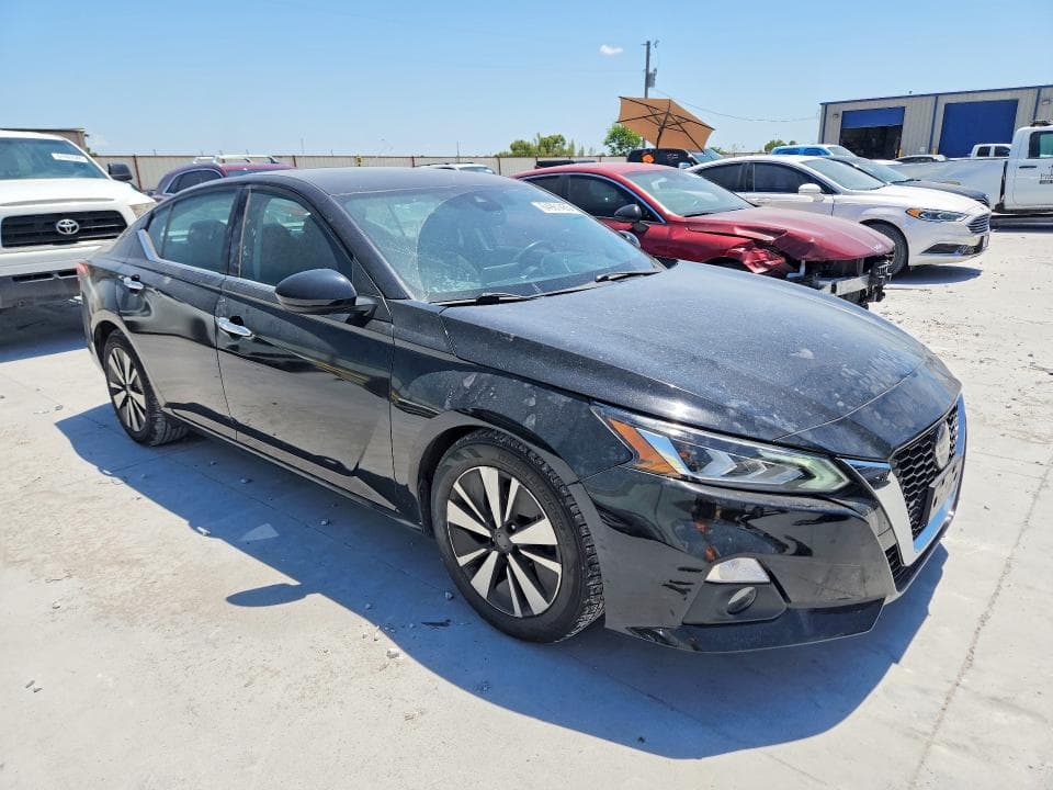 2019 NISSAN ALTIMA SL 4