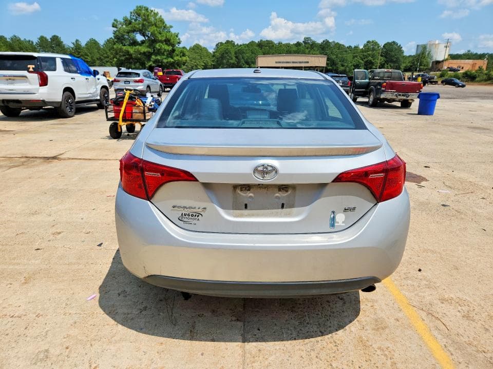 2017 TOYOTA COROLLA SE 6