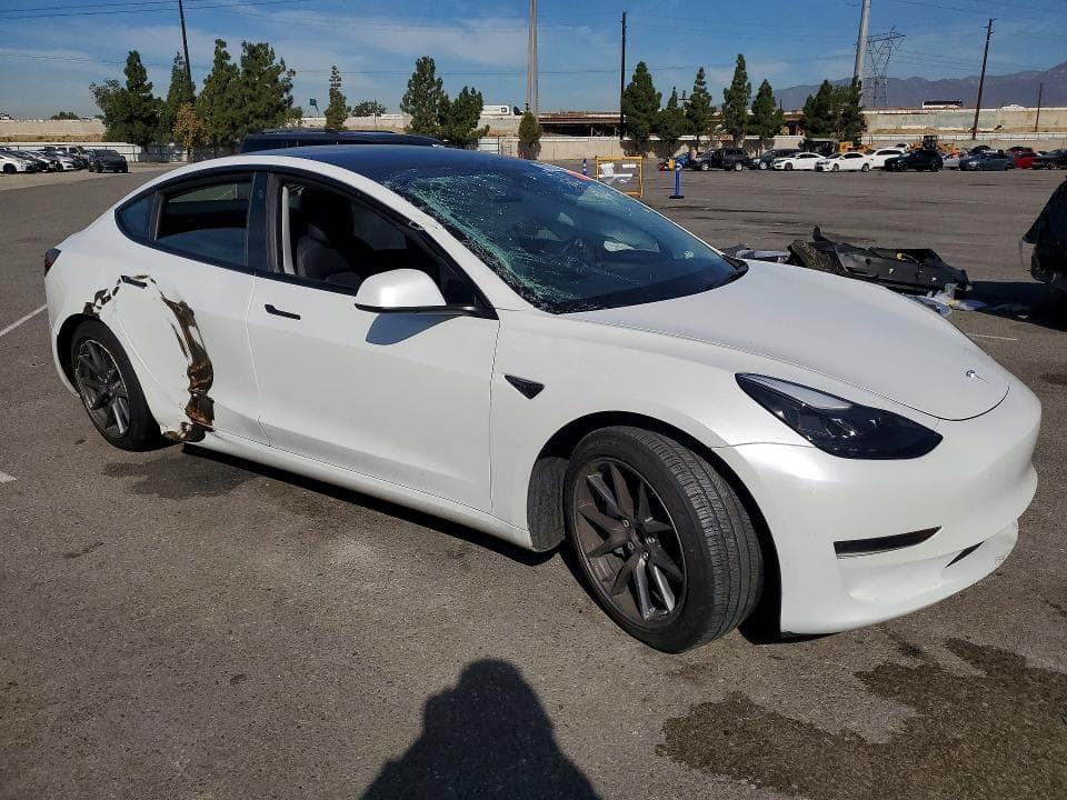 2023 TESLA MODEL 3 4