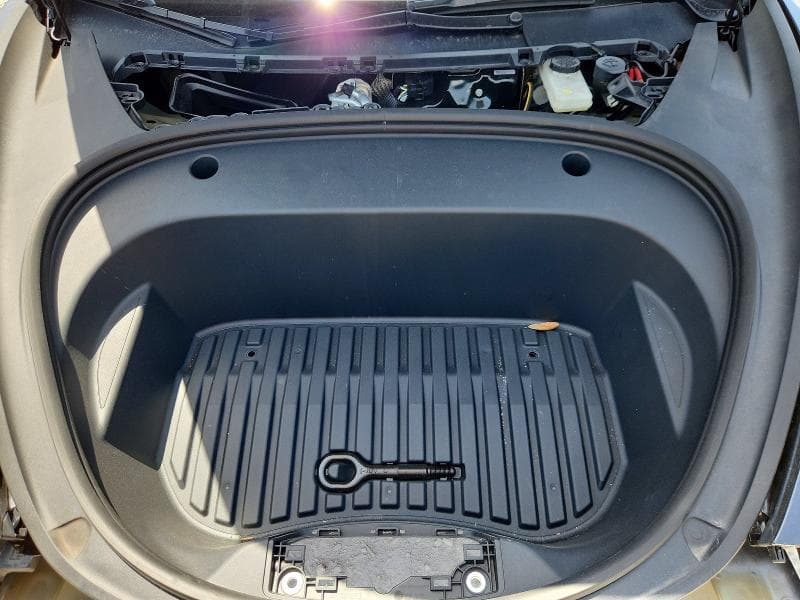 2023 TESLA MODEL 3 11