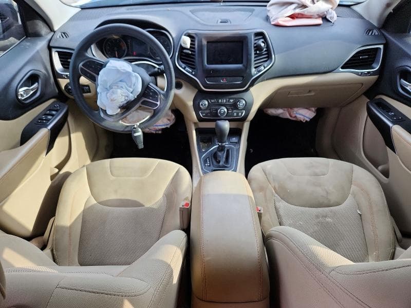 2019 JEEP CHEROKEE LATITUDE 8