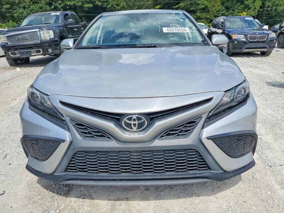2022 TOYOTA CAMRY SE 5