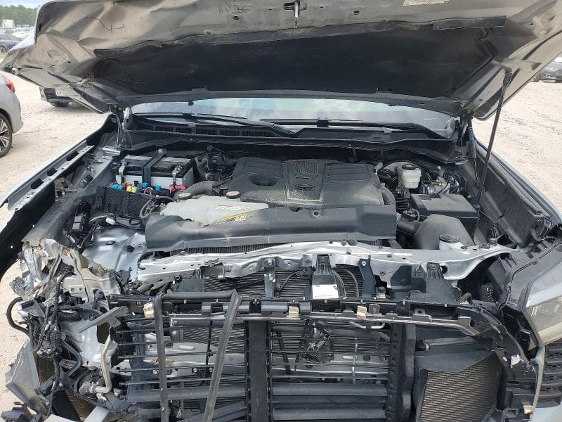 2024 TOYOTA TUNDRA CREWMAX LIMITED 12
