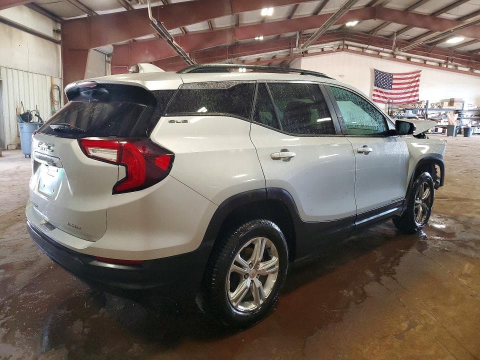 2022 GMC TERRAIN SLE 3