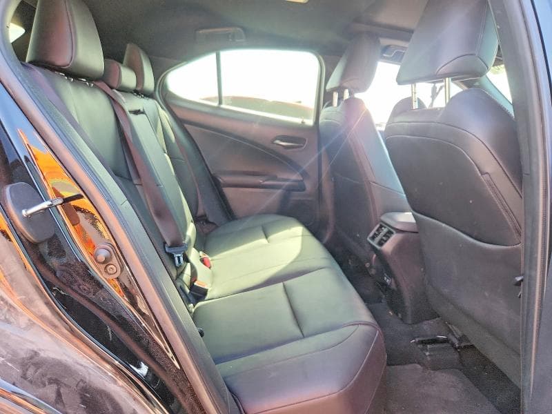 2020 LEXUS UX 200 11
