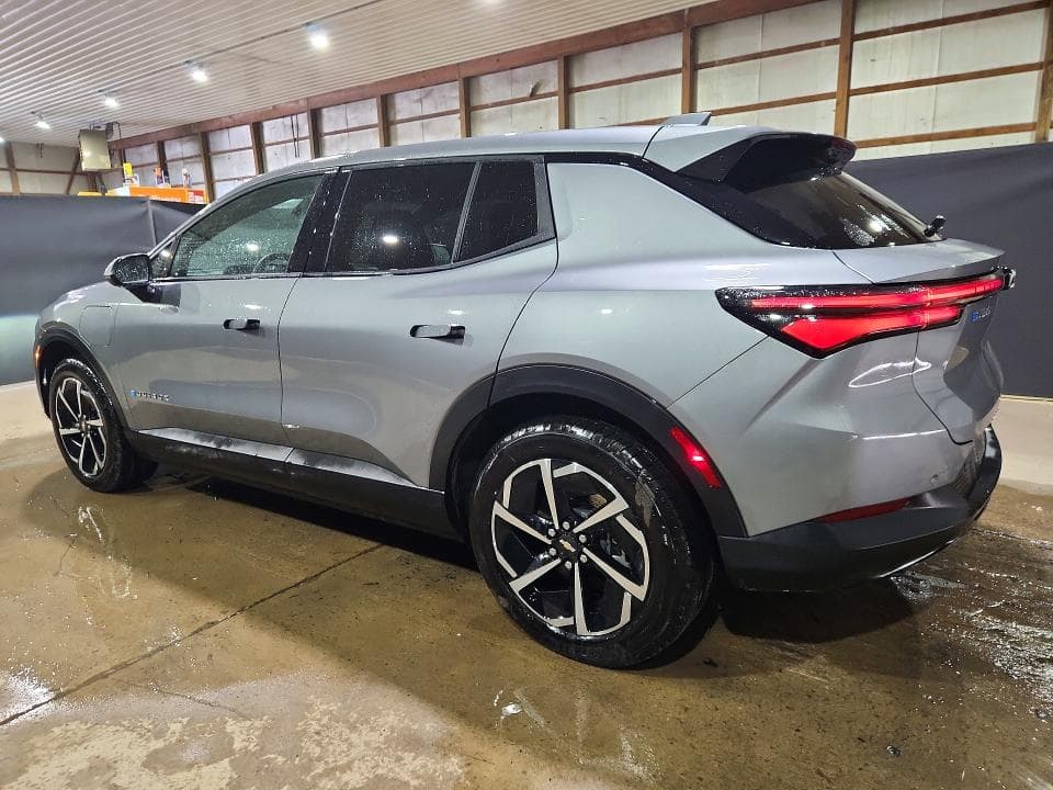 2025 CHEVROLET EQUINOX LT 2