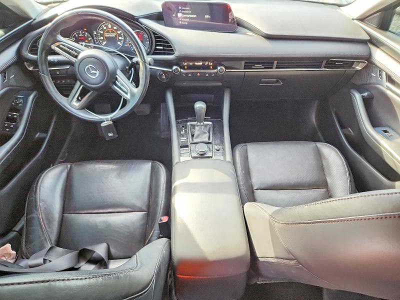 2019 MAZDA 3 PREMIUM 8