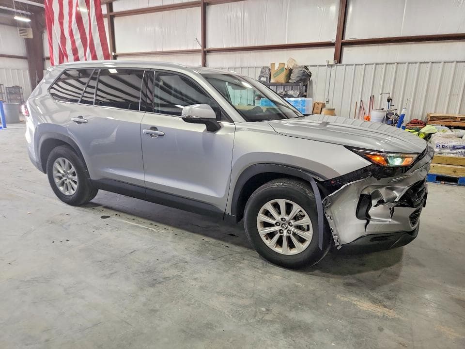 2026 TOYOTA GRAND HIGHLANDER XLE 4