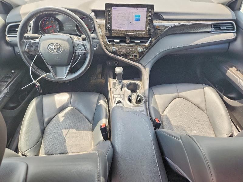 2021 TOYOTA CAMRY XSE 8