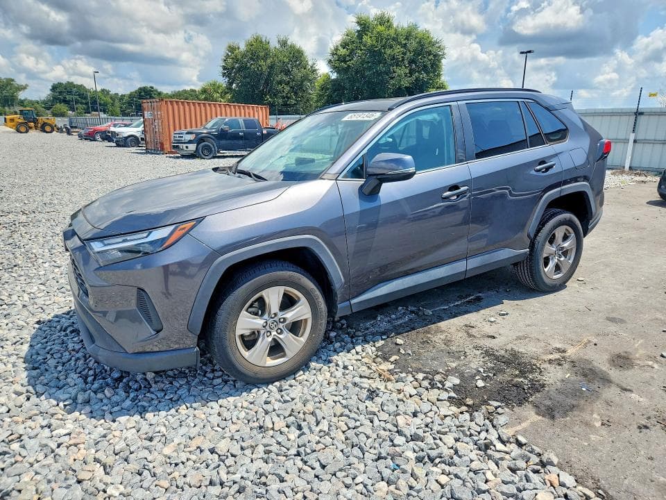 2022 TOYOTA RAV4 XLE - 1