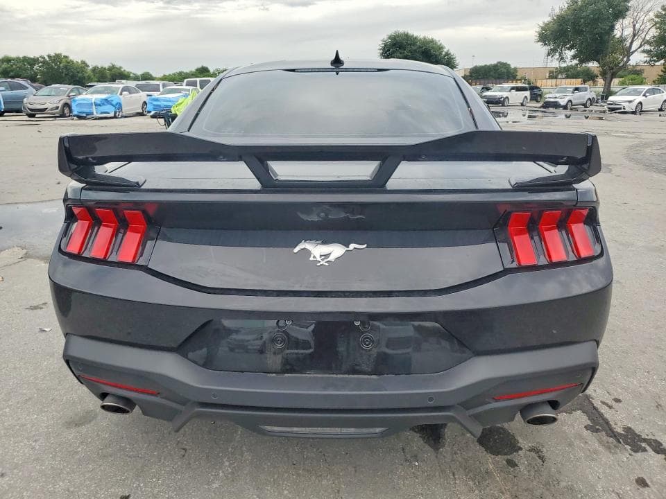 2025 FORD MUSTANG 6