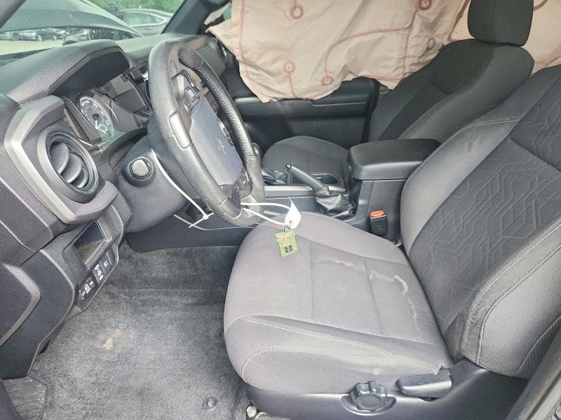 2019 TOYOTA TACOMA TRD SPORT 7