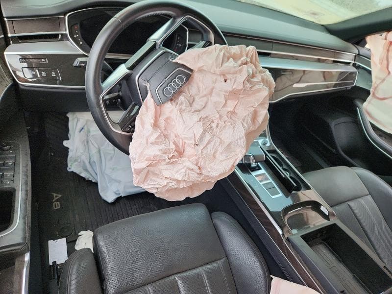 2020 AUDI A8 L 8