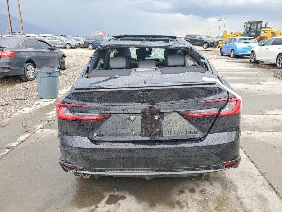 2025 TOYOTA CAMRY XSE 6