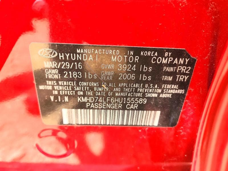 2017 HYUNDAI ELANTRA SE 12