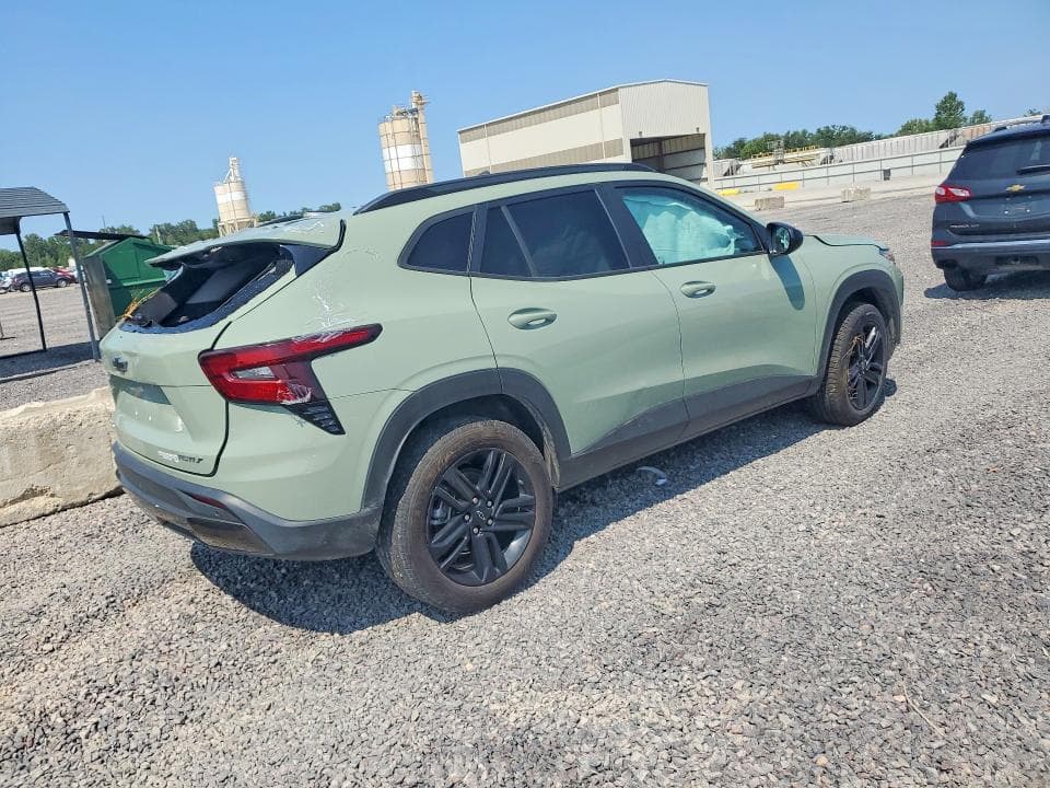 2025 CHEVROLET TRAX ACTIV 3