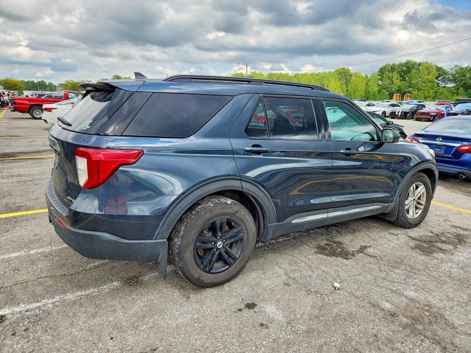 2022 FORD EXPLORER XLT 3