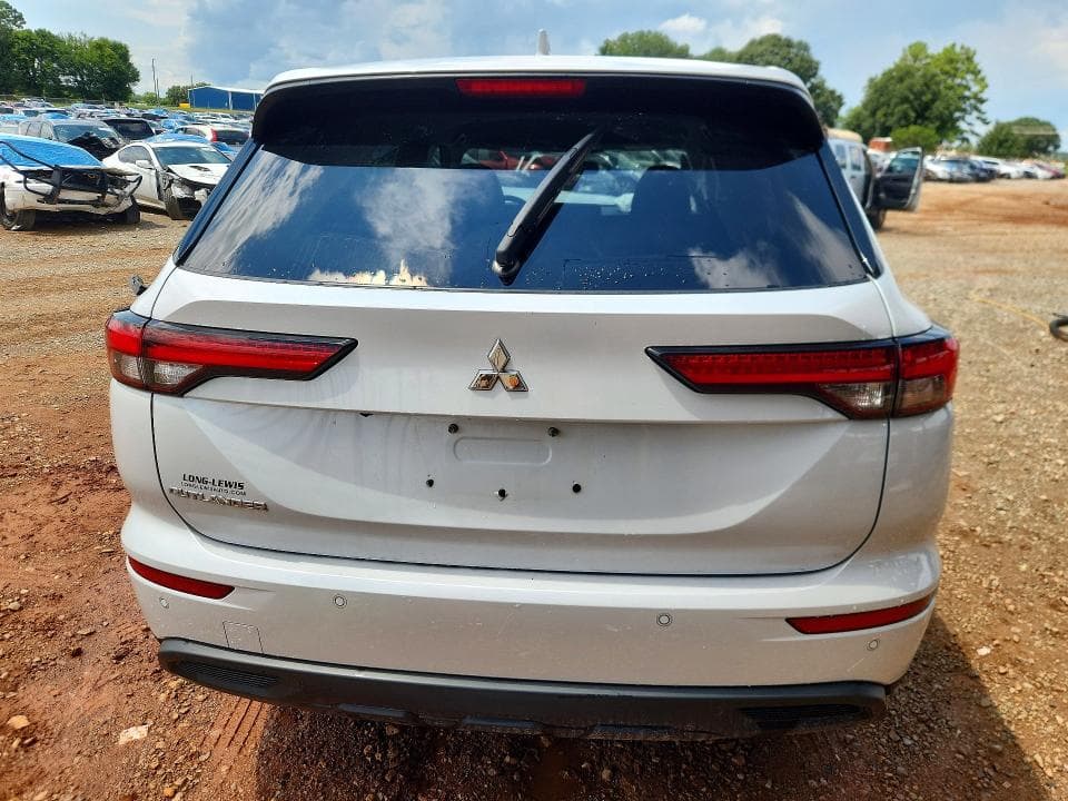 2022 MITSUBISHI OUTLANDER ES 6