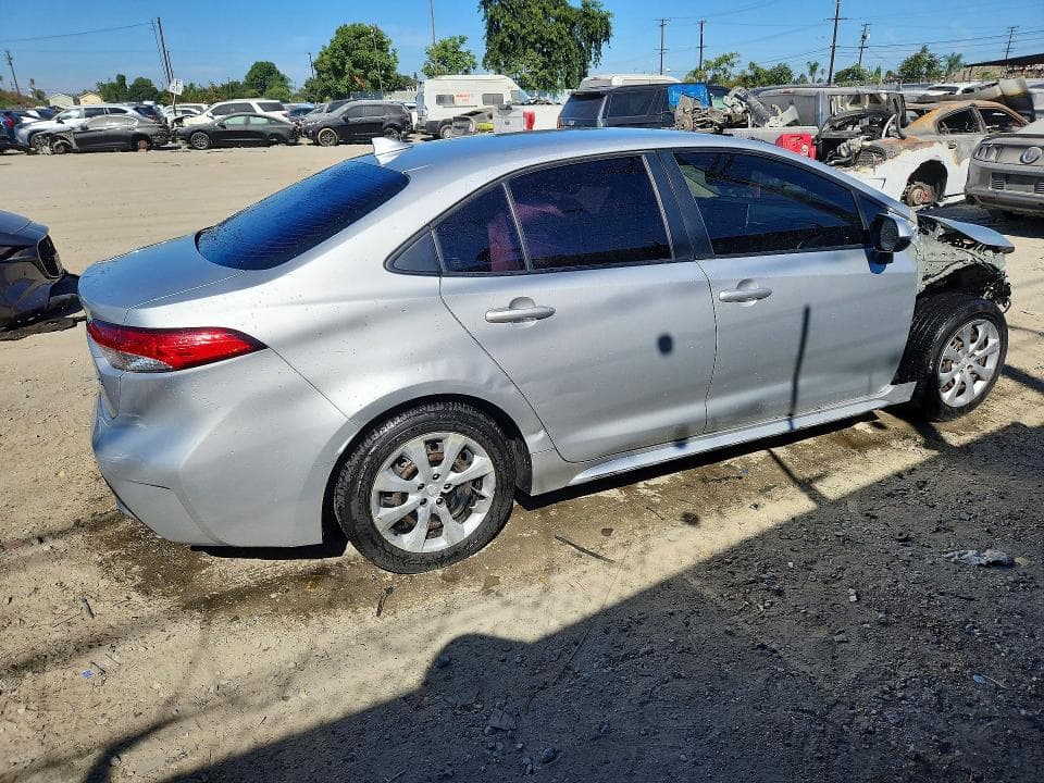 2020 TOYOTA COROLLA LE 3