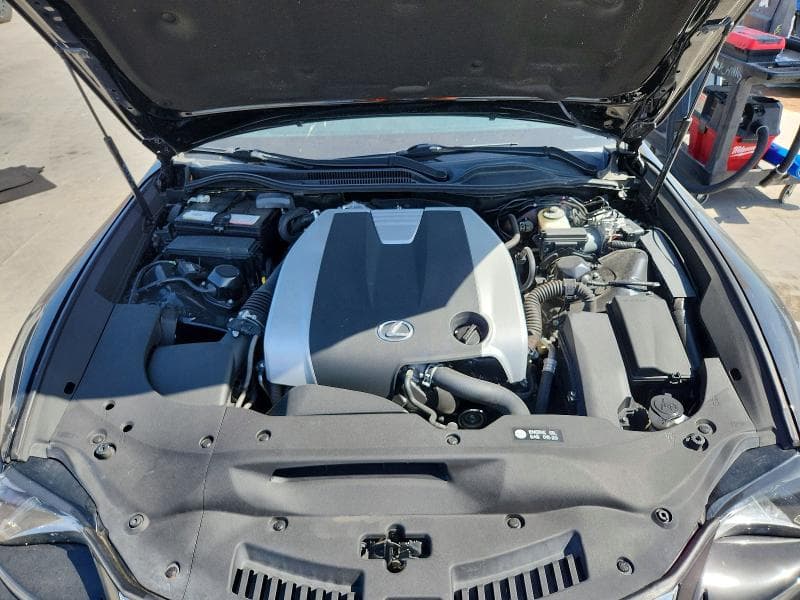 2017 LEXUS RC 350 11
