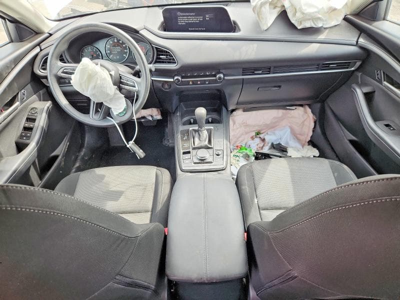 2021 MAZDA CX-30 8