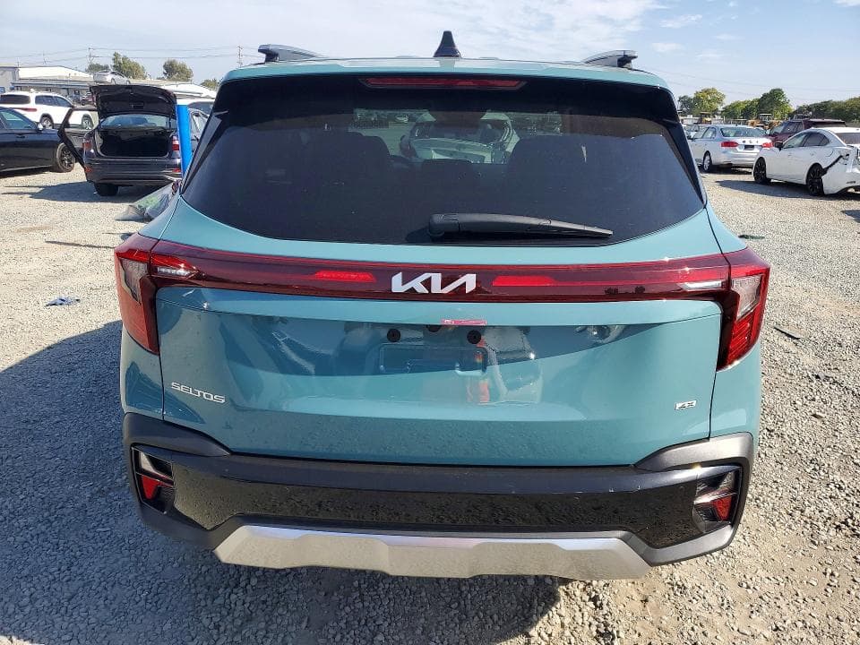 2025 KIA SELTOS EX 6