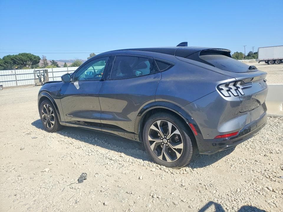 2023 FORD MUSTANG MACH-E PREMIUM 2