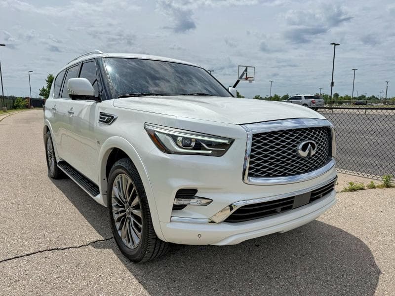 2019 INFINITI QX80 LUXE - 1