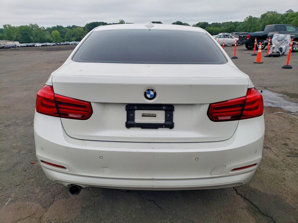 2017 BMW 320 XI 6