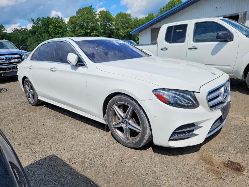 2017 MERCEDES-BENZ E 300 4MATIC 4