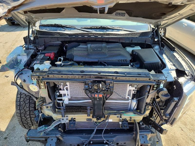 2024 NISSAN TITAN PRO-4X 11