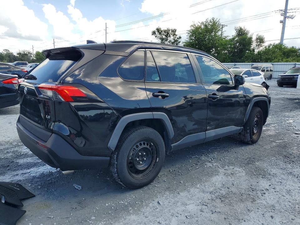2021 TOYOTA RAV4 LE 3
