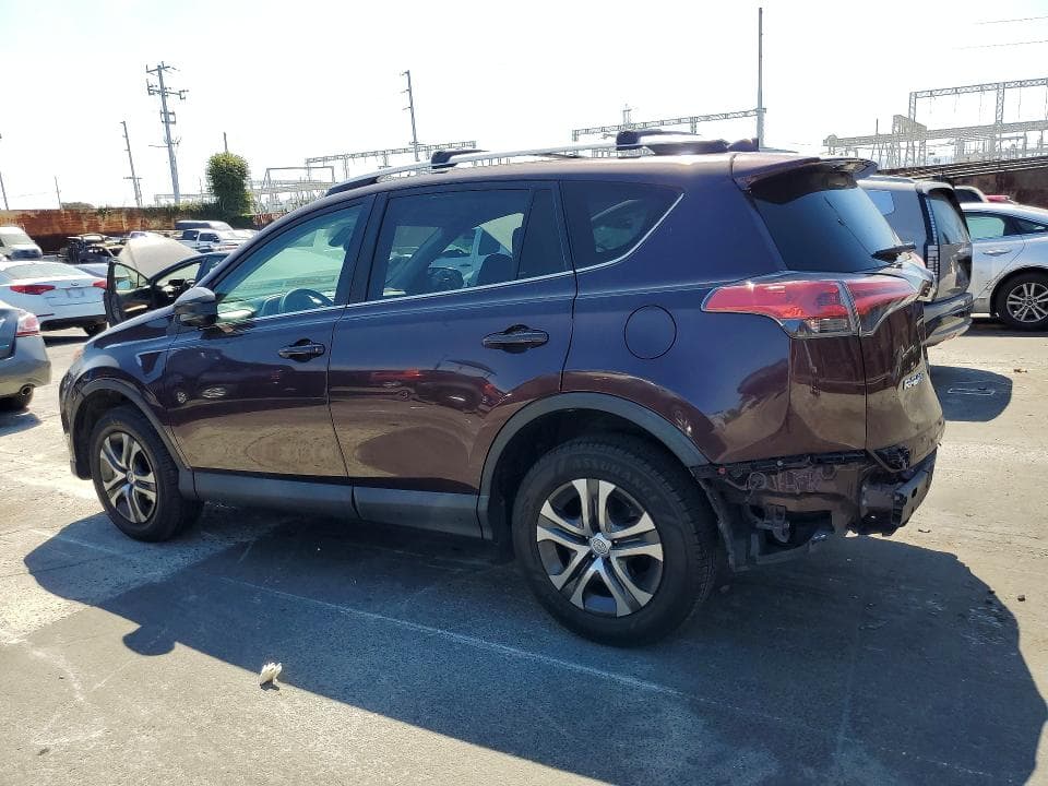 2018 TOYOTA RAV4 LE 2
