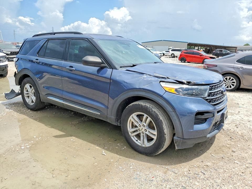 2021 FORD EXPLORER XLT 4