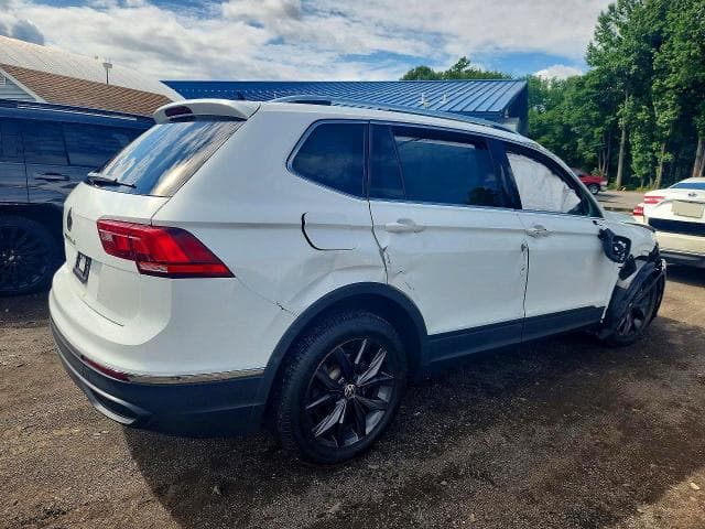 2024 VOLKSWAGEN TIGUAN SE 3