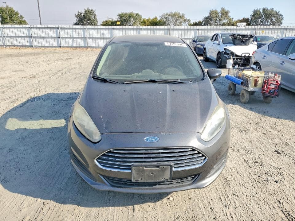 2017 FORD FIESTA SE 5