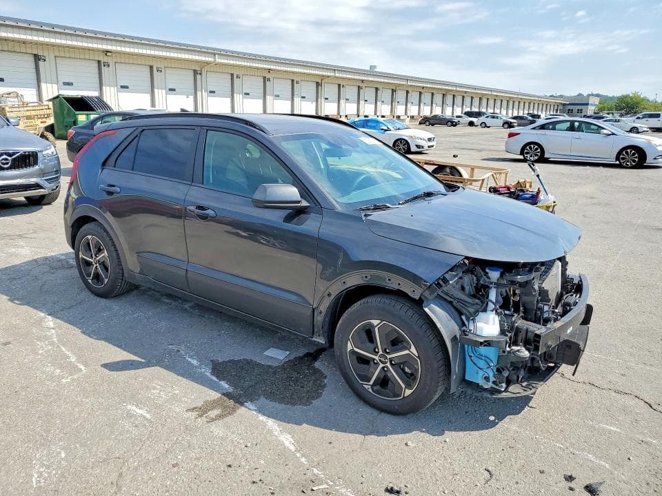 2024 KIA NIRO LX 4