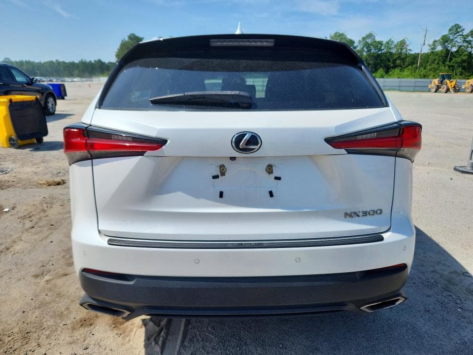 2018 LEXUS NX 300 BASE 6