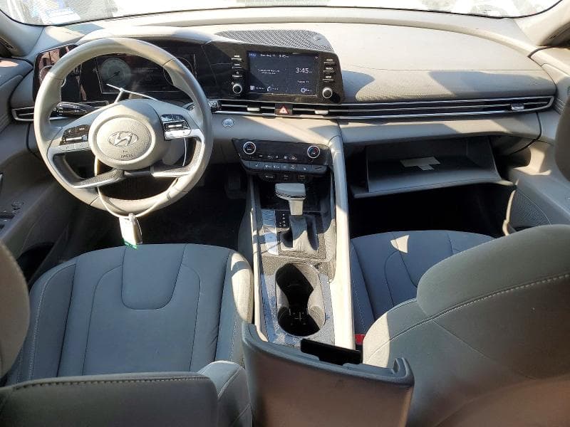 2022 HYUNDAI ELANTRA SEL 8