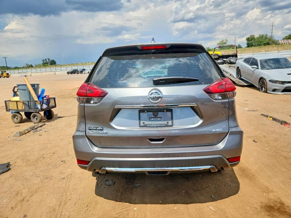 2017 NISSAN ROGUE S 6