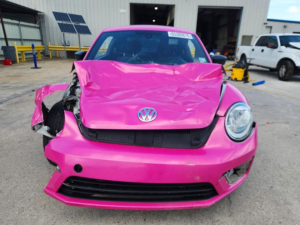 2017 VOLKSWAGEN BEETLE 1.8T 5