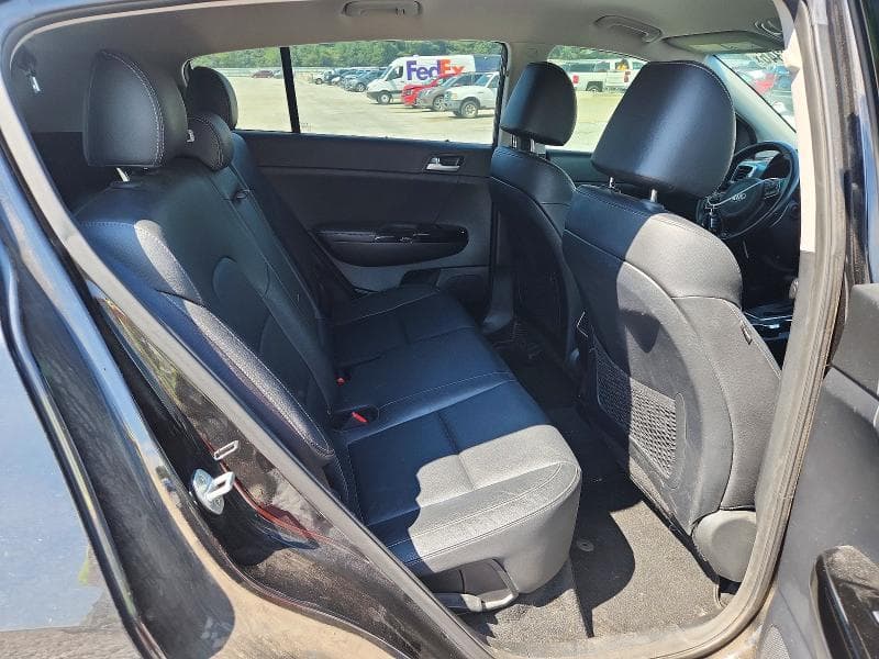 2018 KIA SPORTAGE EX 11