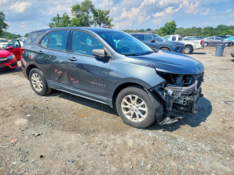 2018 CHEVROLET EQUINOX LS 4