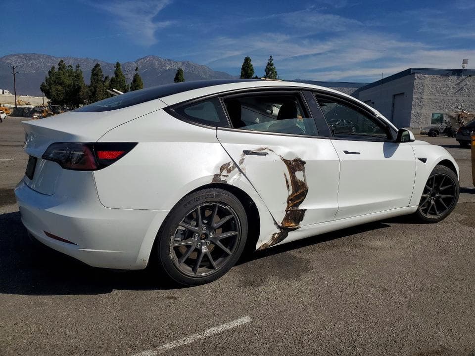 2023 TESLA MODEL 3 3